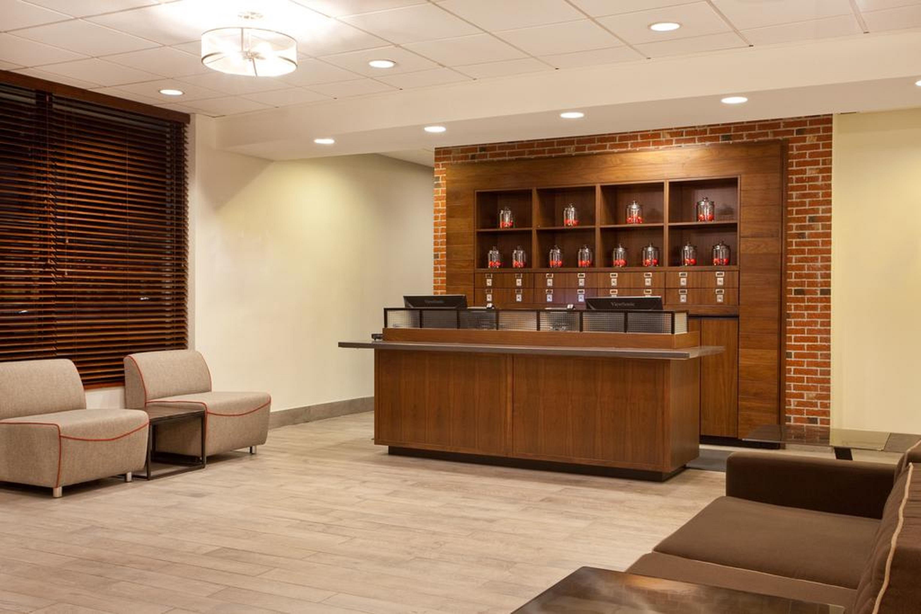 Four Points By Sheraton Cleveland Airport Εσωτερικό φωτογραφία
